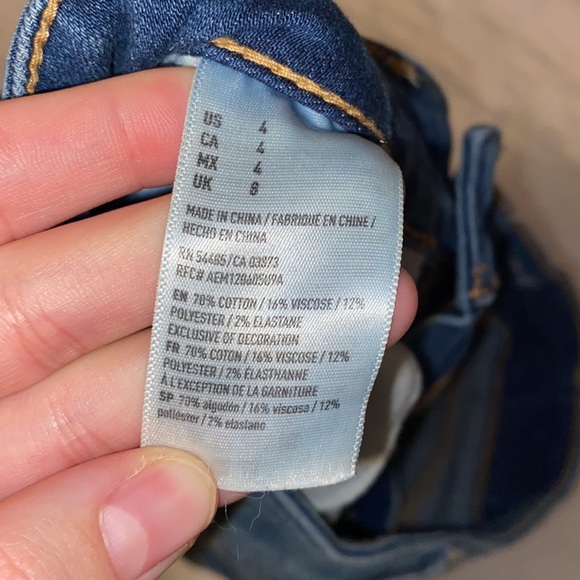 American Eagle denim shorts - Picture 3 of 4